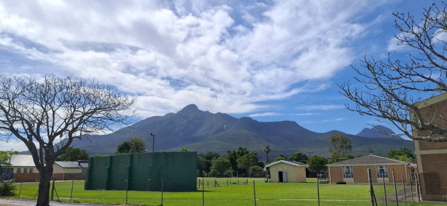 5 Bedroom Property for Sale in George East Western Cape